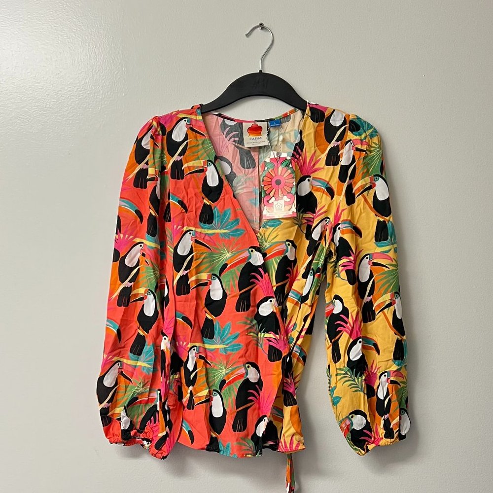NWT! Anthropologie FARM Rio Toucan Wrap Blouse‎